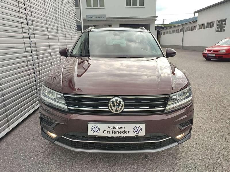 Gebraucht VW Tiguan Highline 150 PS (110 kW) 2018 Dunkelrot  metallic SUV