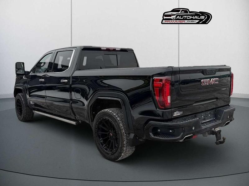 Gebraucht GMC Sierra 426 PS (313 kW) 2022 Schwarz Abholung