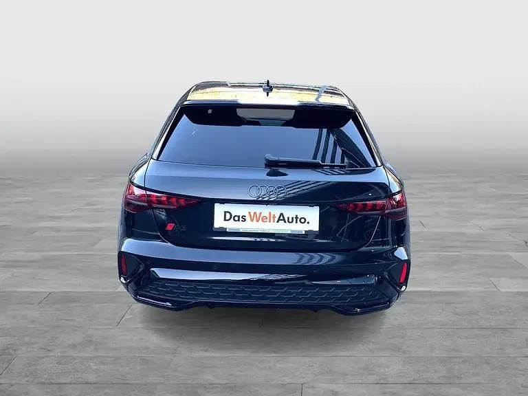 Gebraucht Audi A3 S-Line 116 PS (85 kW) 2024 Schwarz  metallicperleffektno Limousine