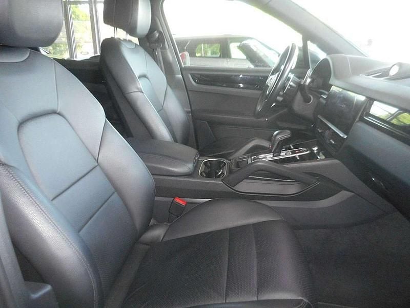 Gebraucht Porsche Cayenne 340 PS (250 kW) 2020 Grau SUV