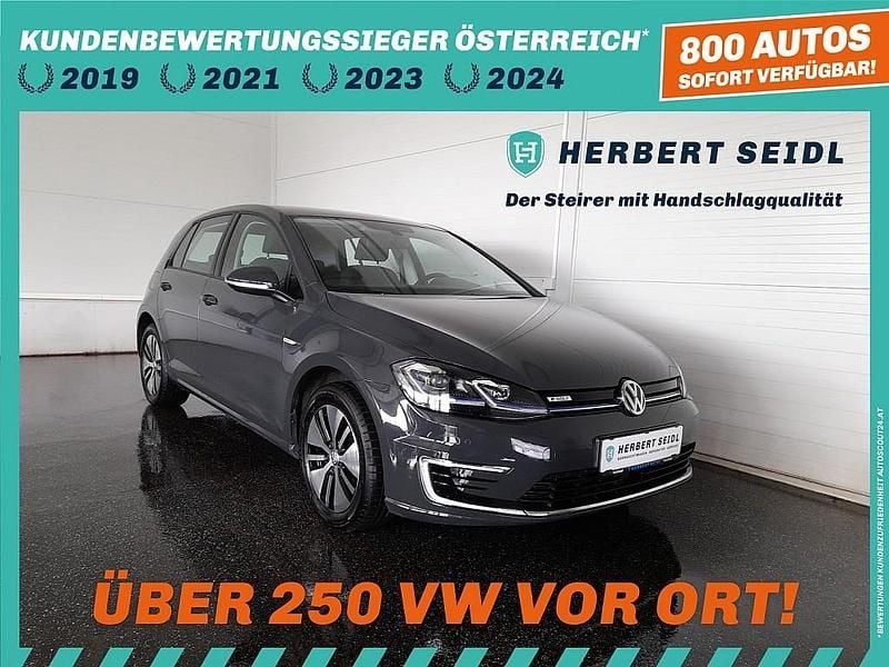 Grau Gebraucht 2019 VW e-Golf Kleinwagen | € 14.880 (Fairer Preis) - Bild 1/4