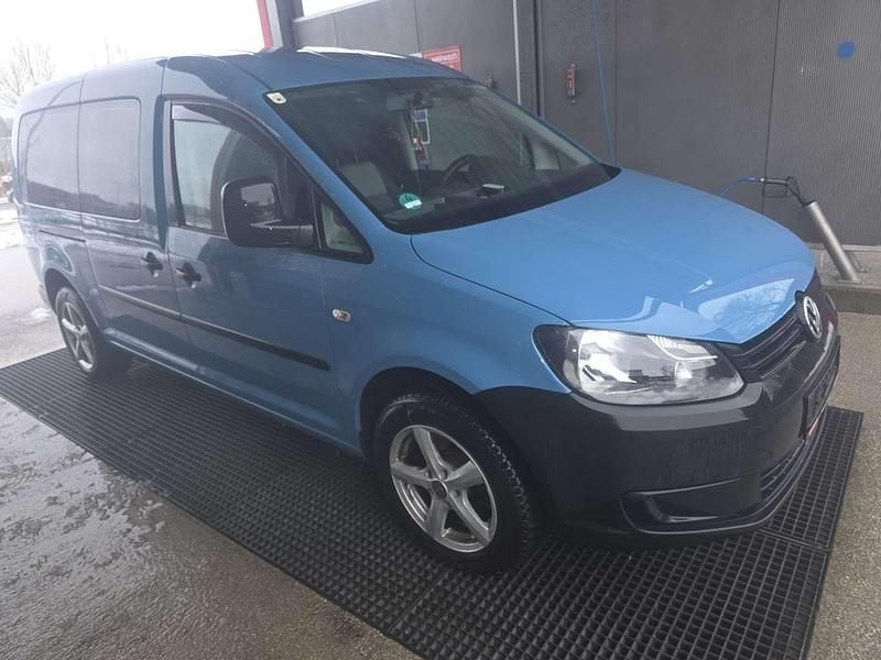Gebraucht VW Caddy Maxi Highline 140 PS (102 kW) 2012 Blau Van / Kleinbus