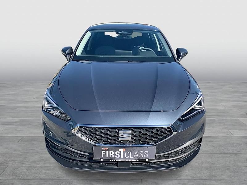 Neu Seat Leon Style 116 PS (85 kW) 2026 Dunkelgrau  metallicperleffekt Limousine