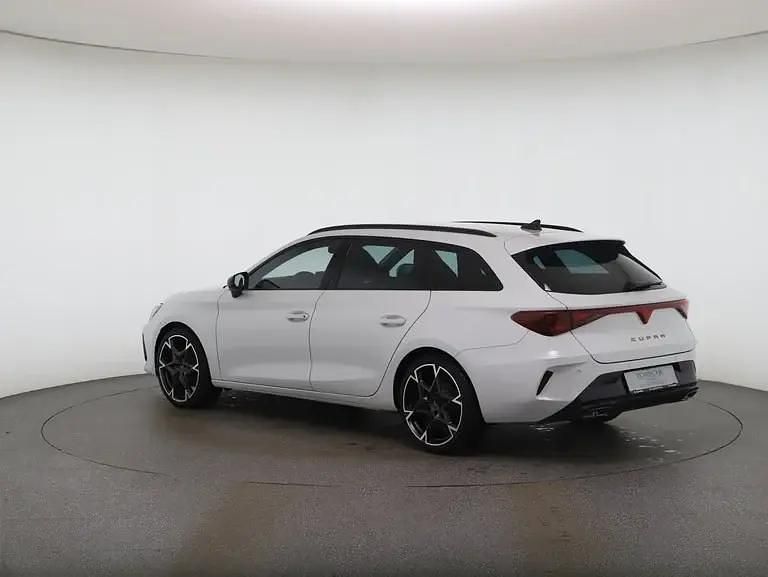 Gebraucht Cupra Leon 150 PS (110 kW) 2025 Weiss  metallic Kombi