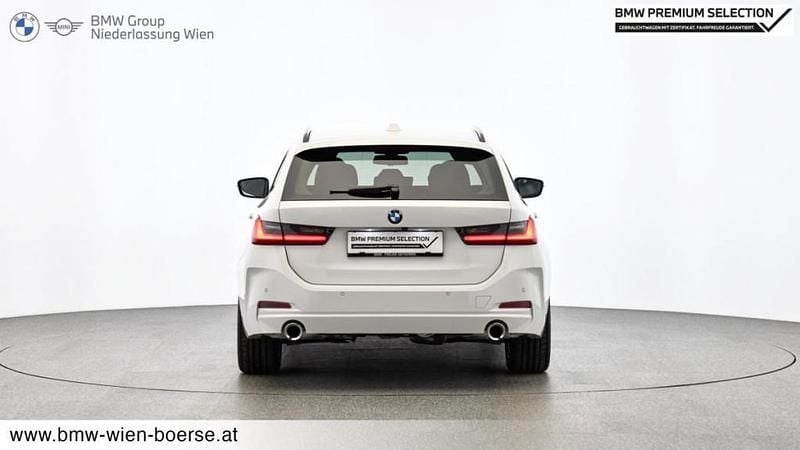 Gebraucht BMW 320 Efficient Dynamics 190 PS (139 kW) 2024 Weiß Kombi