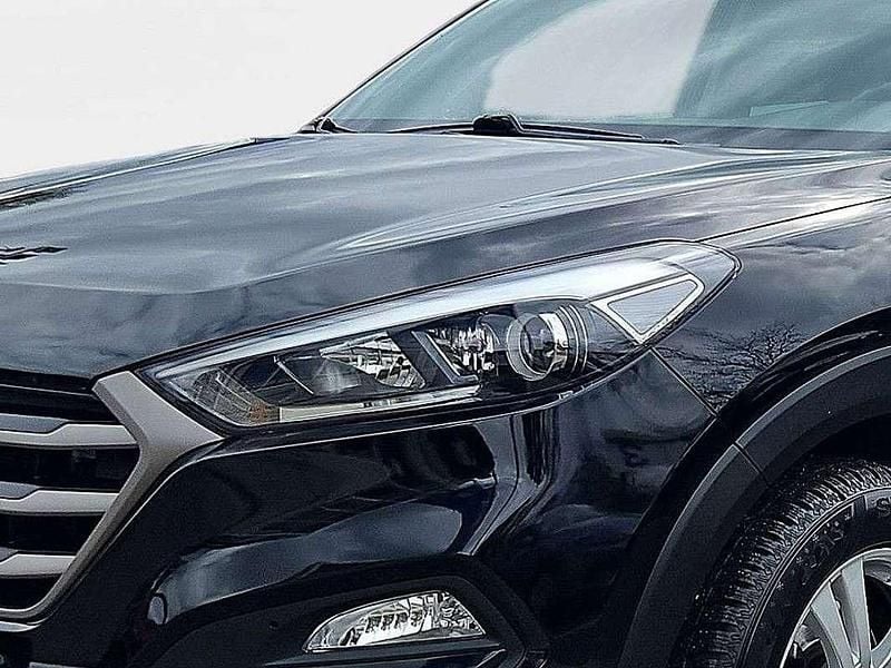 Gebraucht Hyundai Tucson Edition 141 PS (103 kW) 2017 Schwarz SUV