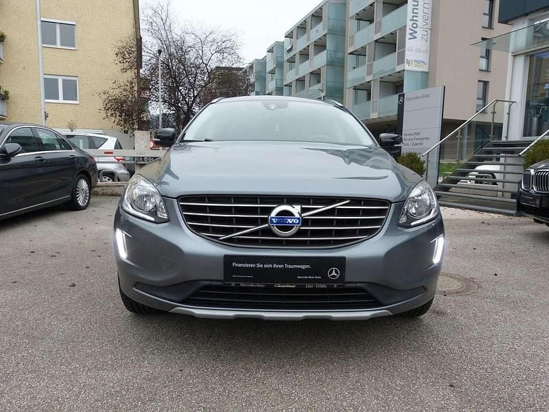 Gebraucht Volvo XC60 Summum 150 PS (110 kW) 2017 Grau SUV