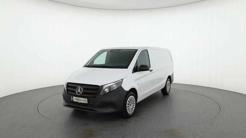 Arktikweiß Gebraucht 2024 Mercedes Vito Van / Kleinbus | € 39.990 (Superpreis) - Bild 1/1