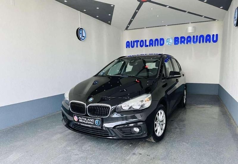 Gebraucht 2015 BMW 218 Luxury Line Kombi | € 9.900 - Bild 1/4