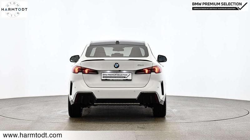 Gebraucht BMW 220 Efficient Dynamics 170 PS (125 kW) 2025 Weiß Coupé