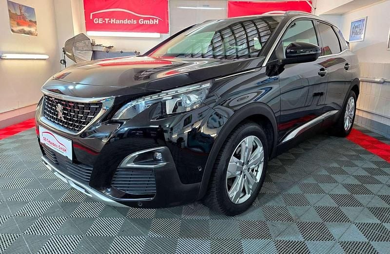Schwarz Gebraucht 2018 Peugeot 3008 GT-line SUV | € 17.711 (Fairer Preis) - Bild 1/4