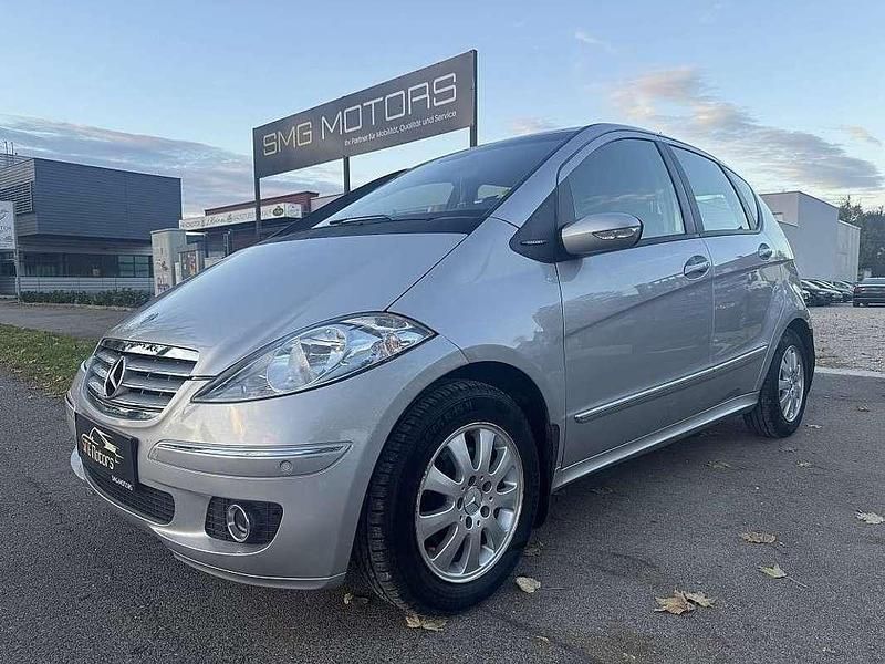 Grau Gebraucht 2006 Mercedes A160 Classic Limousine | € 2.990 (Guter Preis) - Bild 1/4