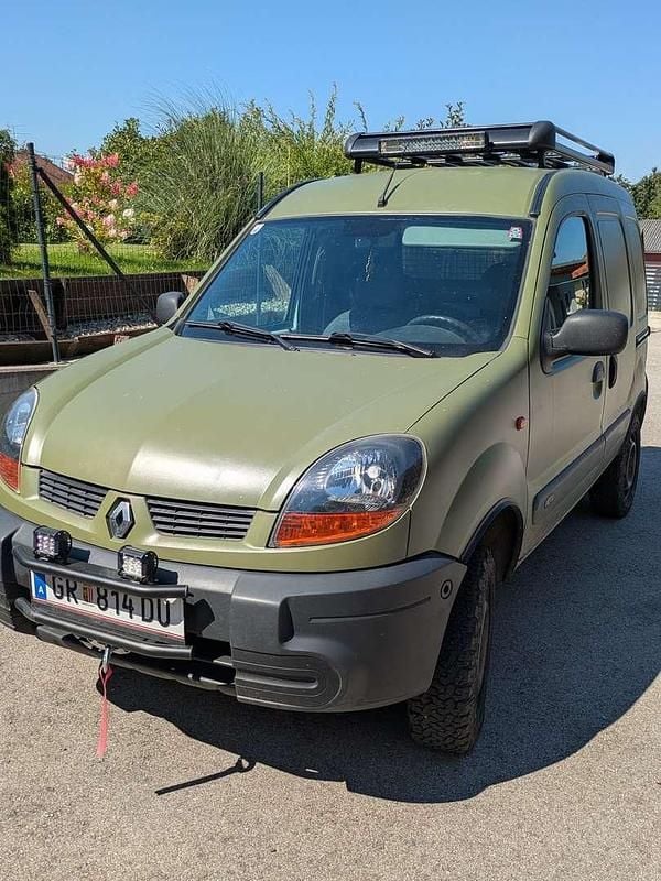 Grün Gebraucht 2004 Renault Kangoo Expression Van / Kleinbus | € 9.800 - Bild 1/4