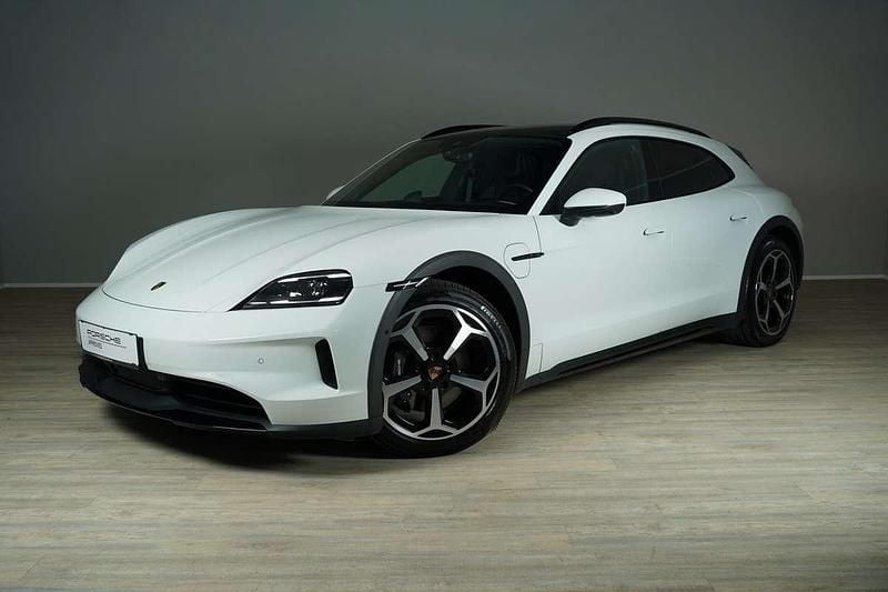 Weiss normal Gebraucht 2024 Porsche Taycan Cross Turismo Limousine | € 100.990 - Bild 1/4