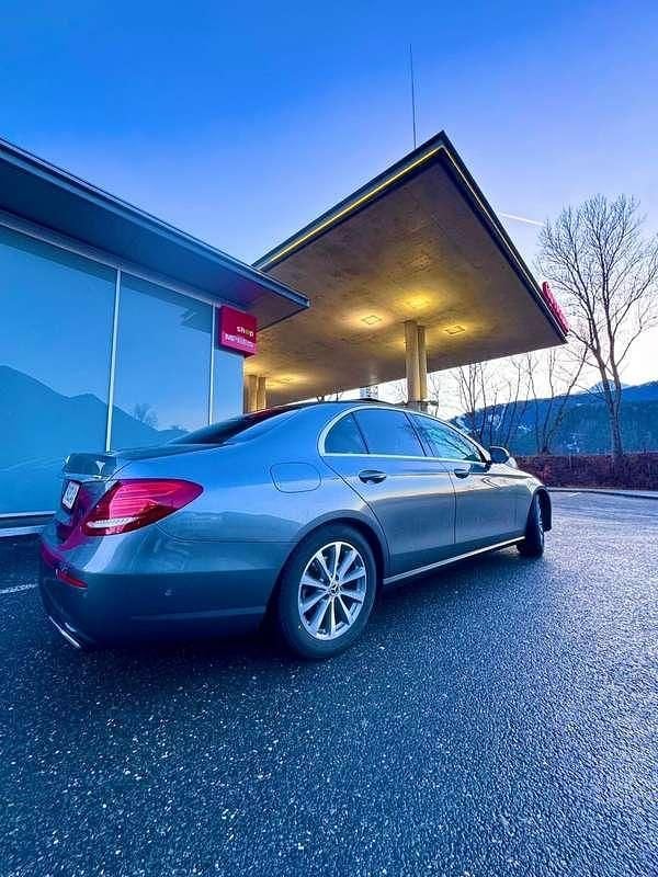 Gebraucht Mercedes E200 160 PS (117 kW) 2020 Limousine