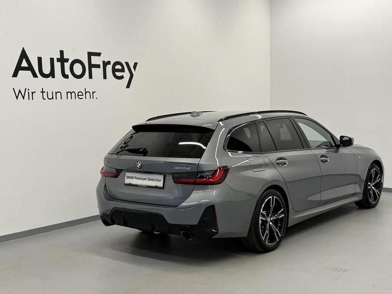 Gebraucht BMW 320 Shadowline 190 PS (139 kW) 2025 Grau Kombi