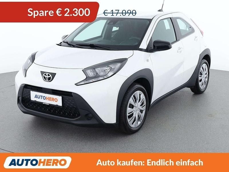 Gebraucht Toyota Aygo X Play 72 PS (52 kW) 2025 Weiß SUV