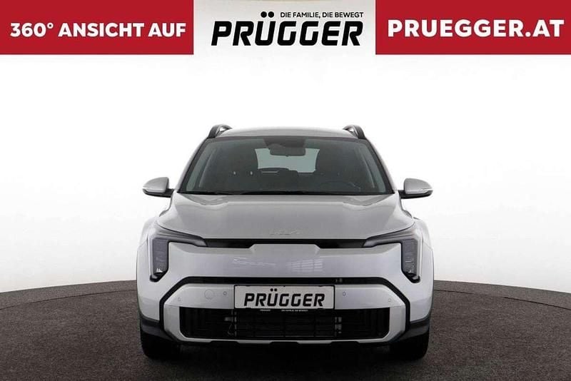 Neu Kia Stonic Silver 101 PS (74 kW) 2025 Silber SUV