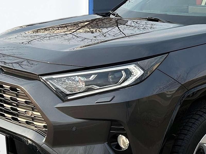 Gebraucht Toyota RAV4 Hybrid Style 178 PS (130 kW) 2021 Schwarz SUV