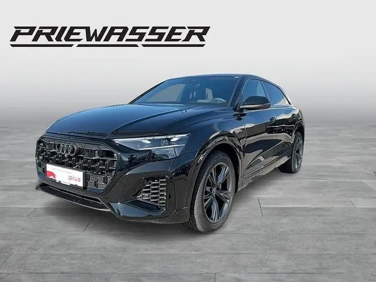 Schwarz metallic Gebraucht 2024 Audi Q8 SUV | € 72.850 (Fairer Preis) - Bild 1/4