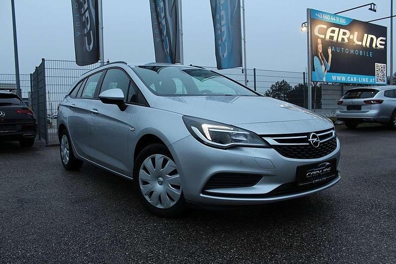 Silber Gebraucht 2016 Opel Astra Edition Kombi | € 7.990 (Fairer Preis) - Bild 1/4