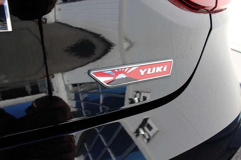 Gebraucht Mitsubishi Colt Intense 91 PS (66 kW) 2025 Schwarz Limousine