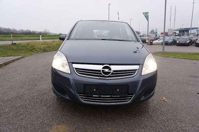 Blau Gebraucht 2008 Opel Zafira Van / Kleinbus | € 900 (Guter Preis) - Bild 1/4