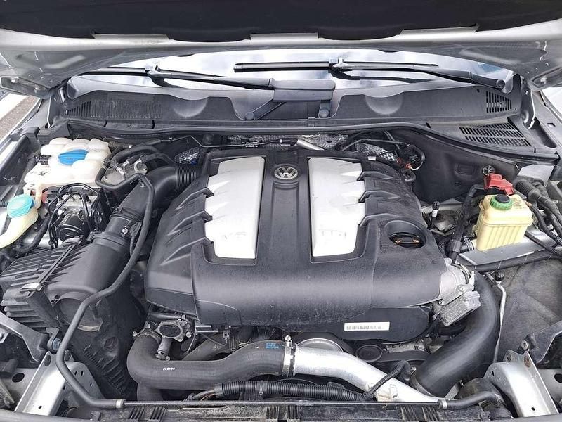 Gebraucht VW Touareg 204 PS (150 kW) 2011 SUV