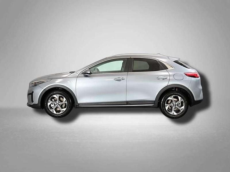 Neu Kia XCeed 116 PS (85 kW) 2025 Silber SUV
