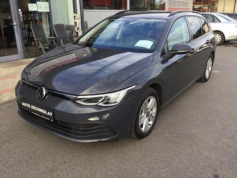 Gebraucht VW Golf VIII Life 116 PS (85 kW) 2022 Kombi