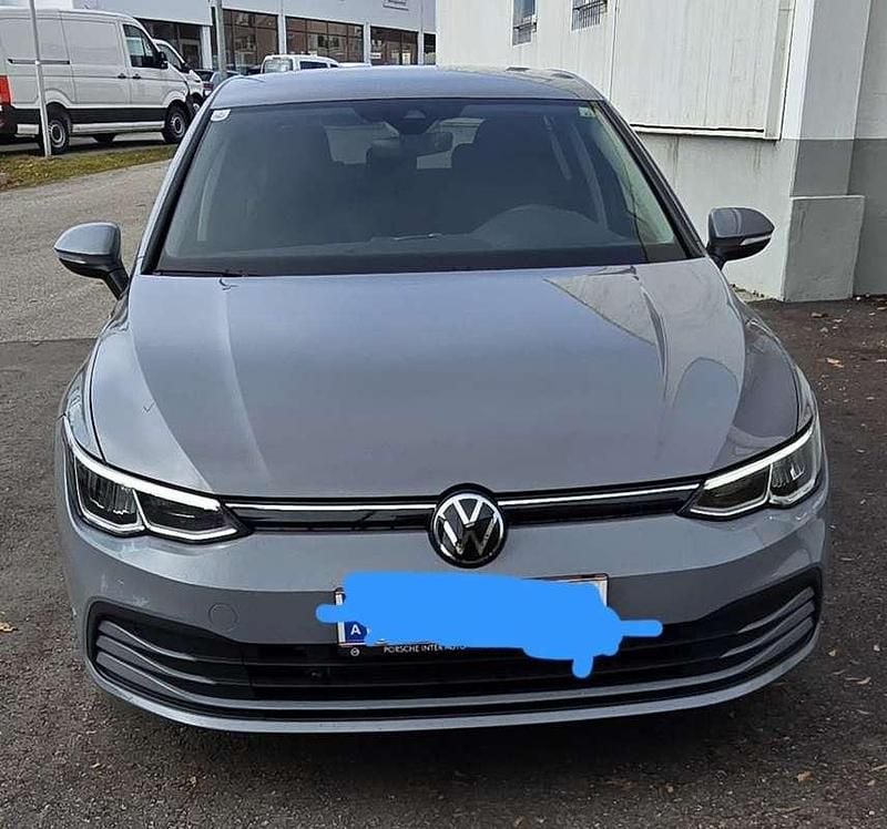 Gebraucht VW Golf VIII Highline 110 PS (80 kW) 2023 Limousine