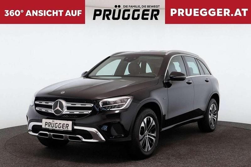 Gebraucht Mercedes GLC300 194 PS (142 kW) 2021 Schwarz SUV