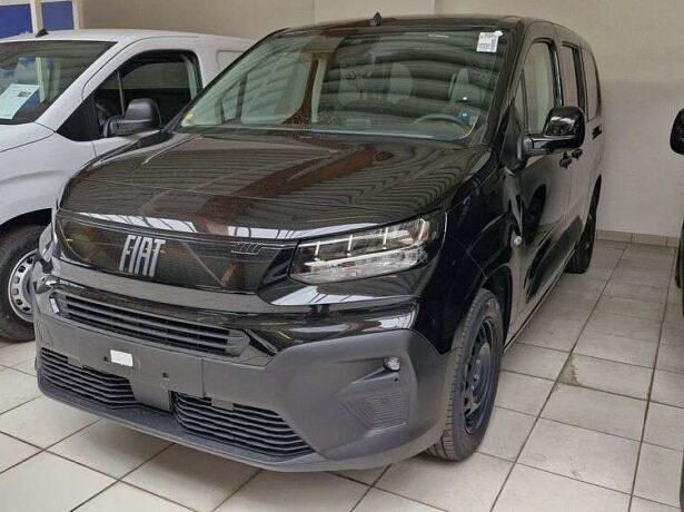Neu Fiat Doblò Basis 131 PS (96 kW) 2025 Schwarz Van / Kleinbus