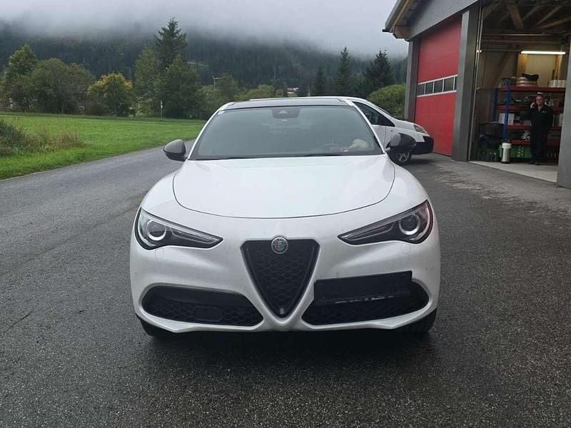 Gebraucht Alfa Romeo Stelvio Ti 209 PS (153 kW) 2020 Weiß SUV
