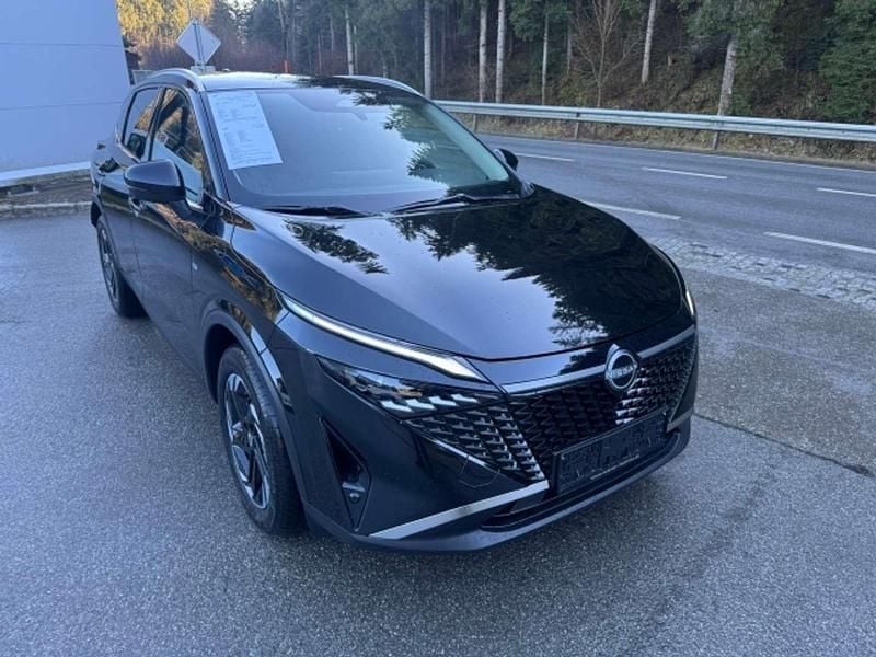 Neu Nissan Qashqai N-Connecta 158 PS (116 kW) 2025 Schwarz SUV