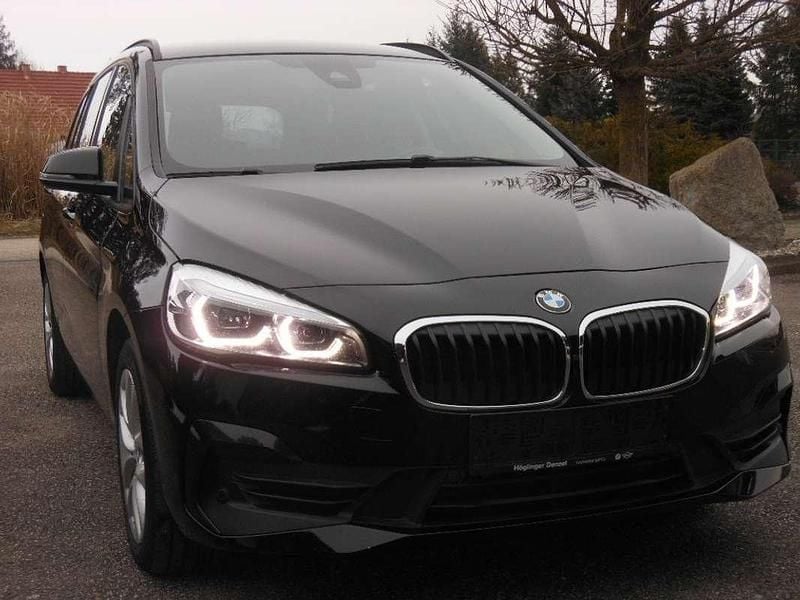 Gebraucht BMW 216 Sport Line 116 PS (85 kW) 2022 Schwarz Kombi