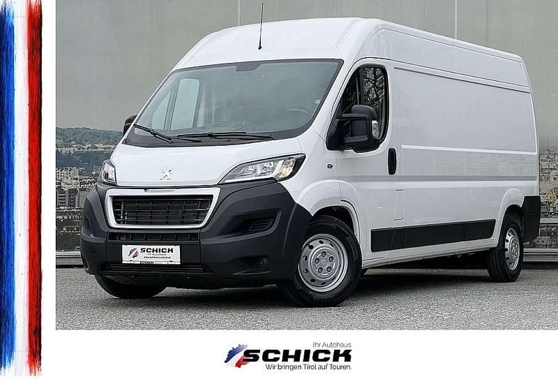Gebraucht Peugeot Boxer 100 kW (136 PS) 2022 Weiß Van
