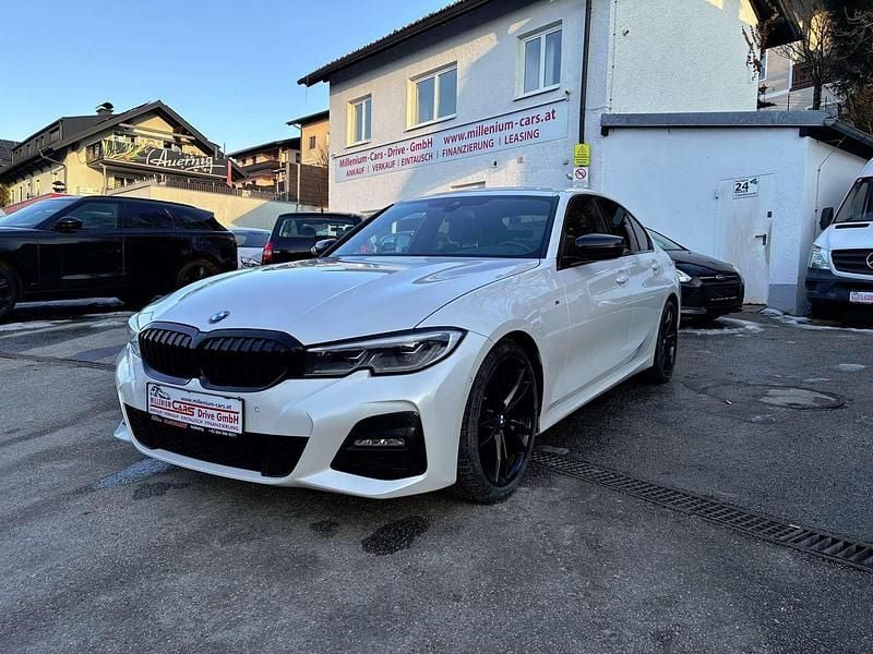 Gebraucht BMW 320 M Sport 190 PS (139 kW) 2022 Weiß Limousine