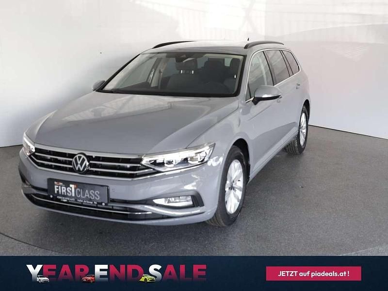 Mittelgrau normal Gebraucht 2024 VW Passat Business Kombi | € 35.980 (Fairer Preis) - Bild 1/4