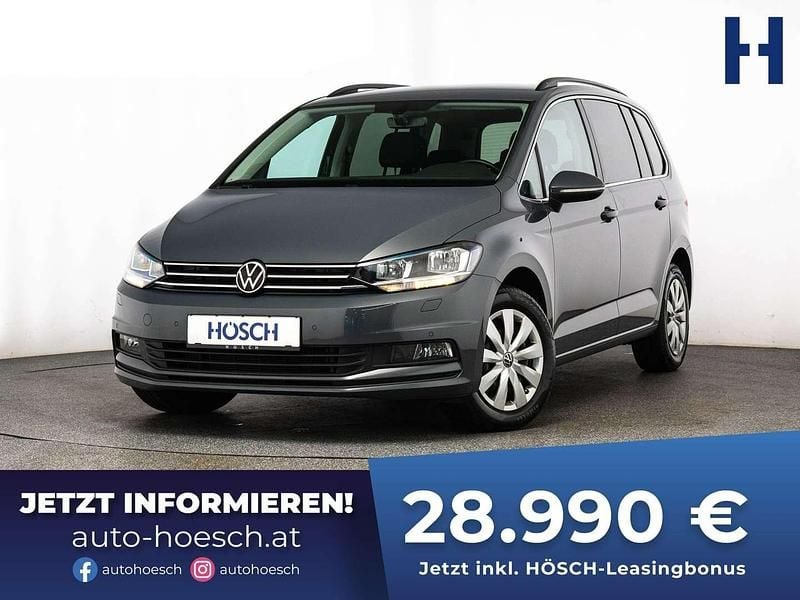 Grau Gebraucht 2022 VW Touran Comfortline Van / Kleinbus | € 29.990 (Fairer Preis) - Bild 1/4