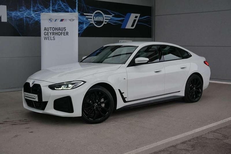 Weiß Gebraucht 2022 BMW i4 M Sport Limousine | € 39.980 (Superpreis) - Bild 1/4