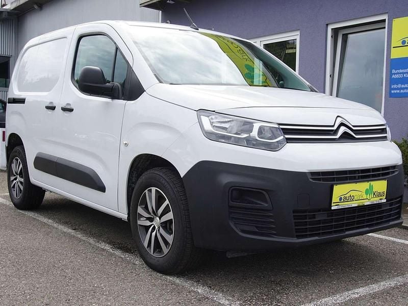 Weiß Gebraucht 2023 Citroën Berlingo Van / Kleinbus | € 17.950 (Guter Preis) - Bild 1/4