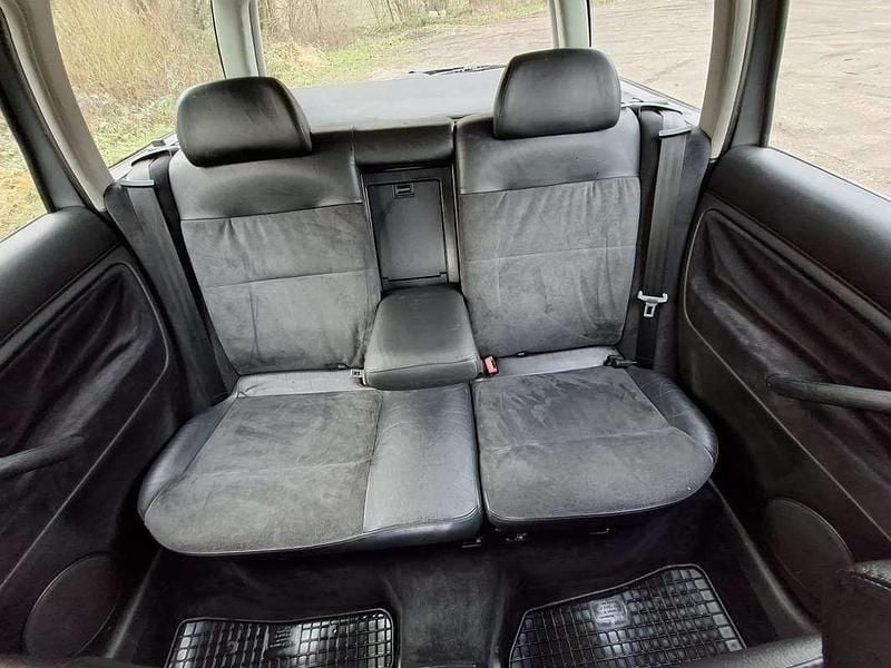 Gebraucht VW Passat Comfortline 131 PS (96 kW) 2003 Kombi