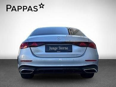 Gebraucht Mercedes E200 204 PS (150 kW) 2024 Hightechsilber metal Limousine