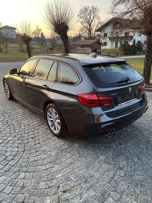Gebraucht BMW 330 M Sport 252 PS (185 kW) 2018 Kombi