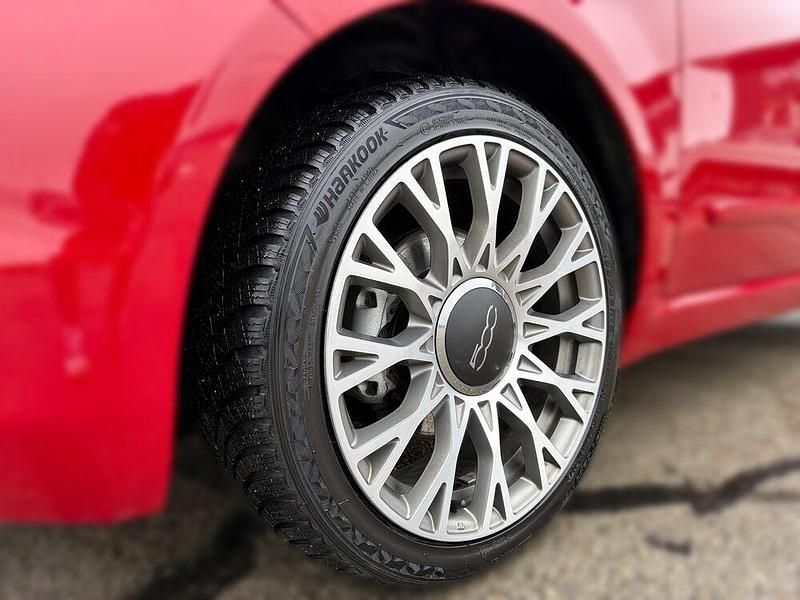 Gebraucht Fiat 500 Red 69 PS (50 kW) 2022 Rot Kleinwagen