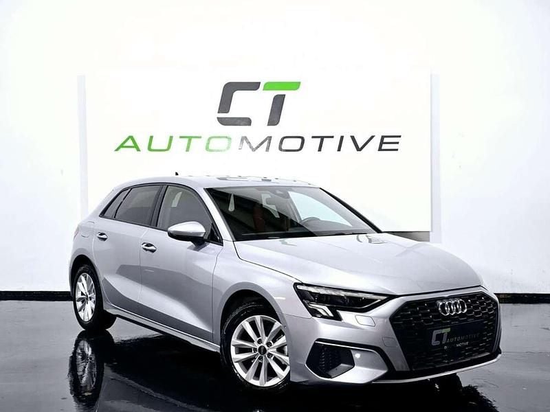 Gebraucht Audi A3 Ambiente 110 PS (80 kW) 2022 Grau Limousine