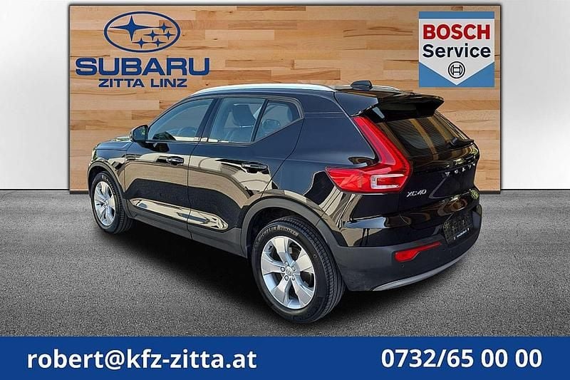 Gebraucht Volvo XC40 Momentum 190 PS (139 kW) 2019 Schwarz SUV