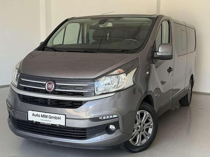 Grau Gebraucht 2016 Fiat Talento Family Van | € 22.490 (Etwas zu teuer) - Bild 1/3
