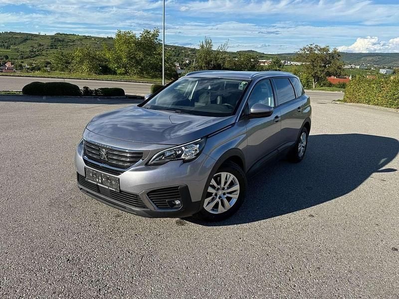 Gebraucht Peugeot 5008 Active 120 PS (88 kW) 2018 Grau Van / Kleinbus